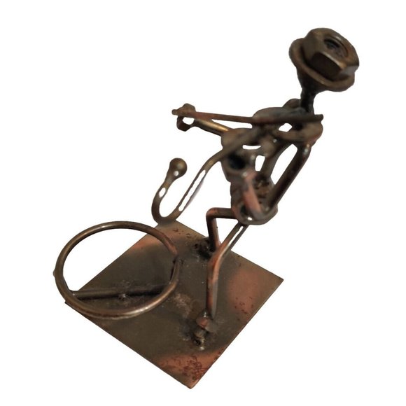 Violin Player Metal Nuts and Bolts Musician Figurine Candle Holder? 4x3.5x5" - Picture 8 of 12